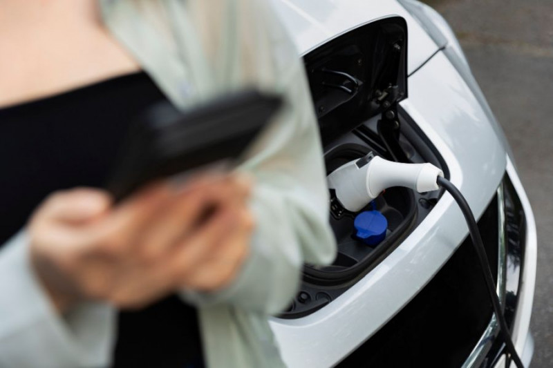 zdjęcie wyróżniające Rozwój ładowarek wyprzedza wzrost liczby aut elektrycznych